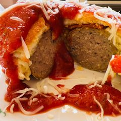 A picture of Meatball Bombs 💣.