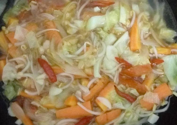 Tumis sayuran wortel + tauge + kol