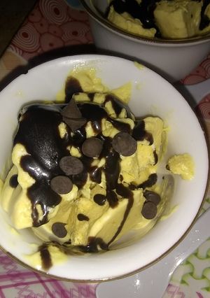 A picture of Mango iceream 🍨.