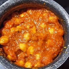 A picture of Chole Masala.