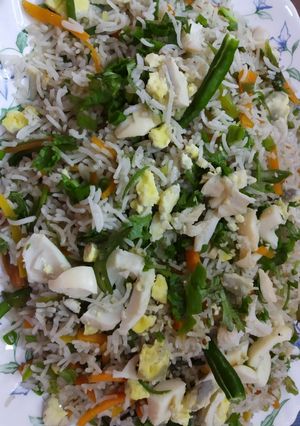 A picture of Veg egg Fried rice.