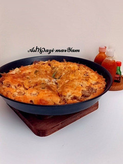 عکسی از دستور پیتزا قارچ و گوشت🍕