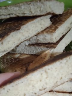 صورة لوصفة 🍞 كسرة الخميرة (مطلوع)خفيف قطن وطالع ماشاء الله 🍞