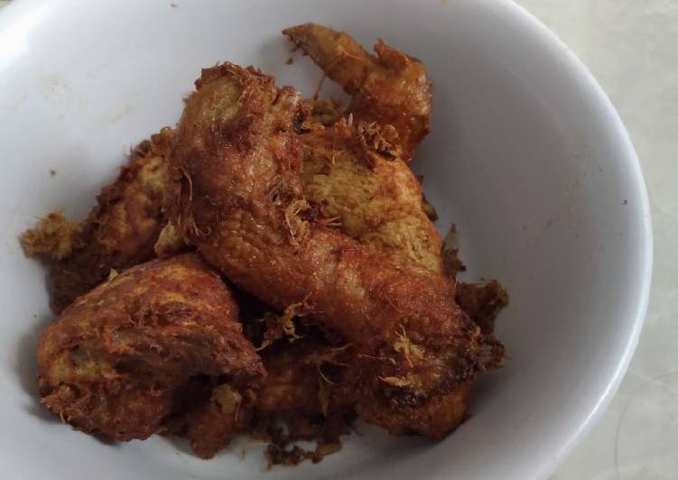 Bagaimana Menyiapkan Ayam Goreng Padang, Maknyuss