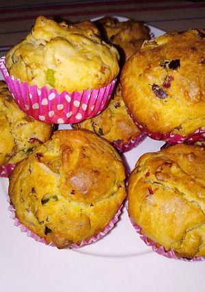 Una foto de Muffins de verdeo y panceta