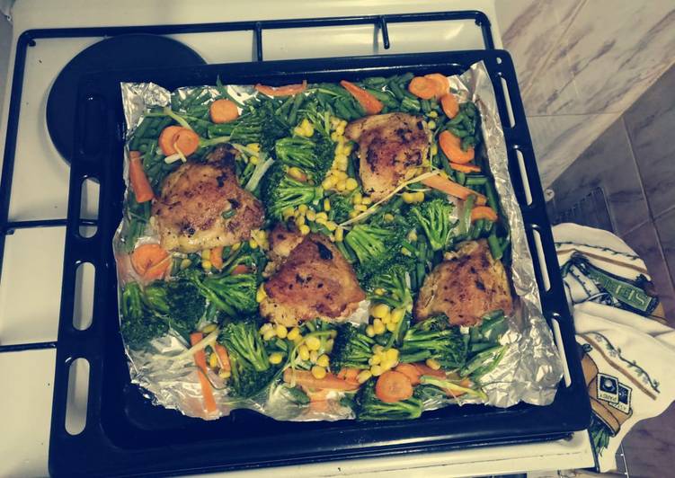 Oven baked chicken and veggez