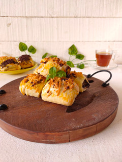 Foto resep Bolen Pisang Lilit_Bolen Empuk /Kulit pastry homemde