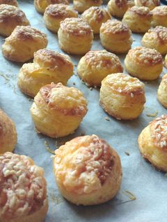 Omlós puha túrós pogácsa recept fotója