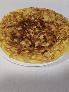 Una foto de Tortilla de patatas con hortalizas