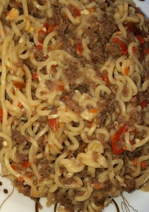 A picture of Noodle bolognese.