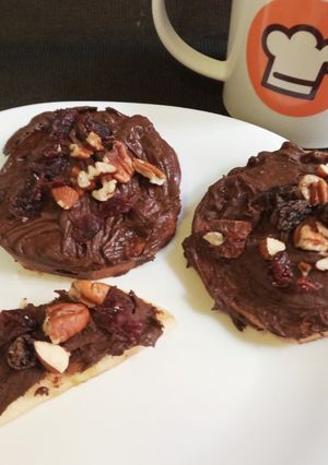 Una foto de Bocaditos de manzana, chocolate y frutos secos : desayuno de campeones!