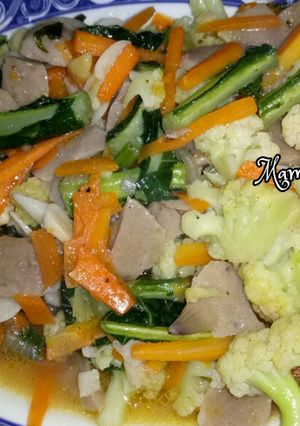 Foto resep Tumis Sayur Bakso (untuk anak susah makan sayur)