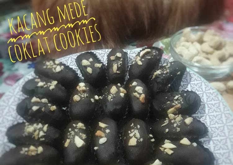 Kacang Mede Coklat Cookies