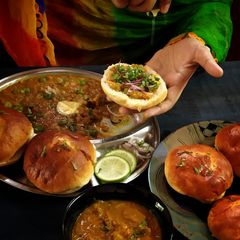 A picture of Pav bhaji.