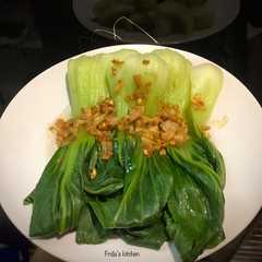รูปของ Pakcoy bawang putih