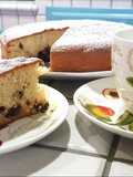 Ciambella al succo di frutta e gocce di cioccolato