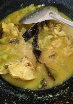 Foto resep Opor ayam labu putih