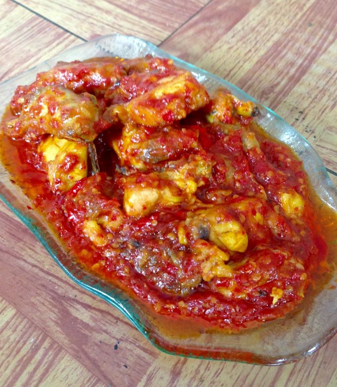 Foto resep Ayam sambal tomat (gampang dan enak)