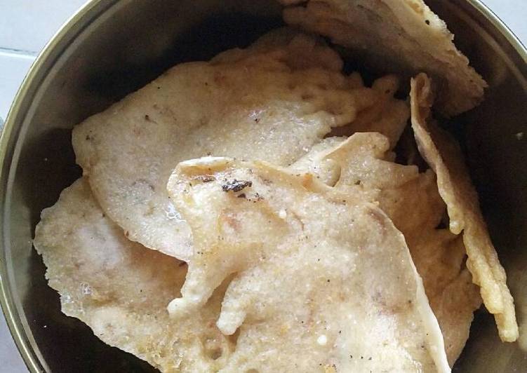 Cara Memasak Rempeyek Rebon Renyah Ala Amazre Yang Renyah