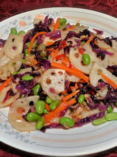 涼拌蓮藕毛豆紫高麗菜 的食譜成品照片
