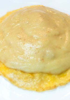 Una foto de Puré de patatas con almendras