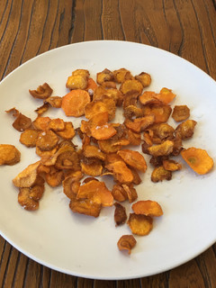 Una foto de Chips de zanahoria
