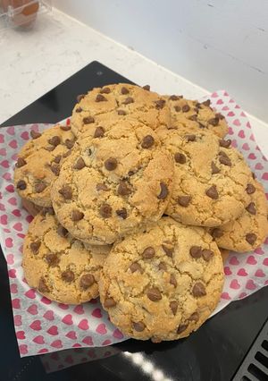 A picture of Chewy, soft cookies!.