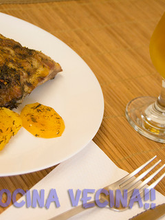 Una foto de Costillas al horno con patatas