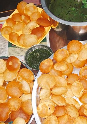 तीखे गोलगप्पे रेसिपी मुख्य फोटो