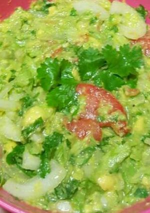 Una foto de Ensalada de Aguacate
