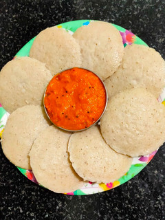 ஆரோக்கியமான கம்பு இட்லி (Kambu idli recipe in tamil) செய்முறை முக்கிய புகைப்படம்