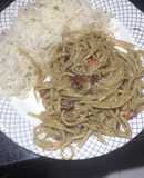 Spaghetti con salchicha