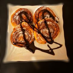 A picture of Cinnamon Rolls.