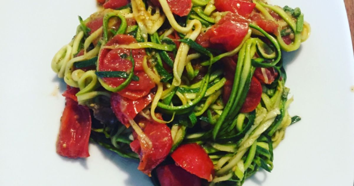 Ricetta Spaghetti Di Zucchine Con Pomodorini E Acciughe di Sabrina ...