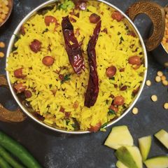 A picture of Raw Mango Rice.