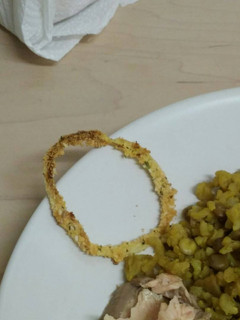 A picture of Healthy and Easy to make onion rings.