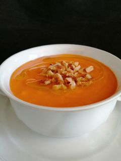 Una foto de Crema de pimientos rojos