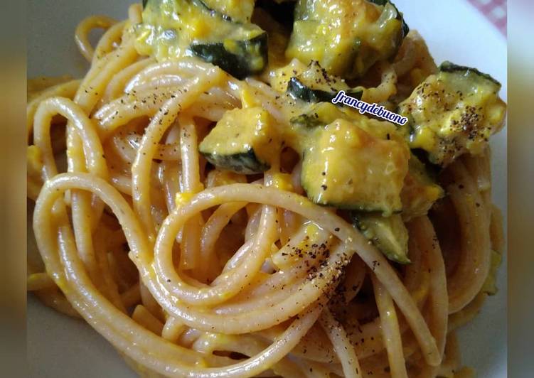 Steps to Make Premiato Carbonara di zucchine 😋