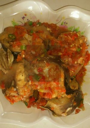 A picture of Peppered fish.