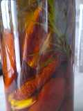 Tomate en aceite con hierbas