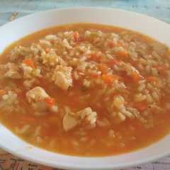 Foto principal de Arroz con pollo y verduras