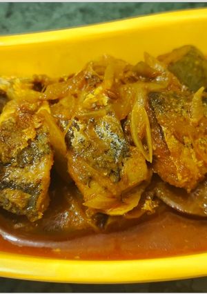 ইলিশ মাছের ঝোল রেসিপির প্রধান ছবি
