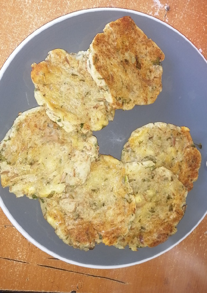 Una foto de Croquetas de papa y atún