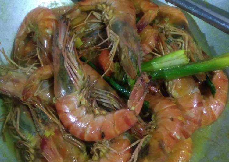 Langkah Mudah untuk Membuat Udang Asam Manis Pedas Anti Gagal