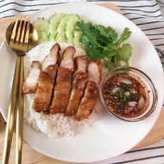 A picture of Easy Crispy Pork Belly Recipe With Nam Jim Jaew • Thai Style | ThaiChef food.