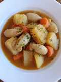 Guiso de calamares con patatas y zanahorias