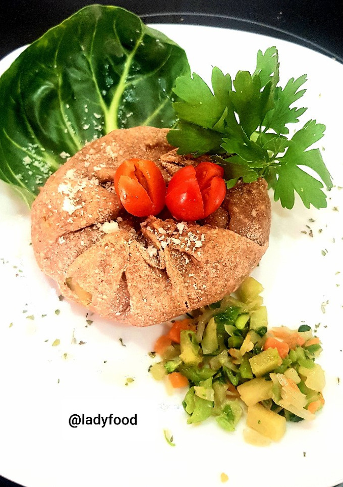 Una foto de 🥦🥕Hogaza Integral rellena de verduras mixtas 🍅