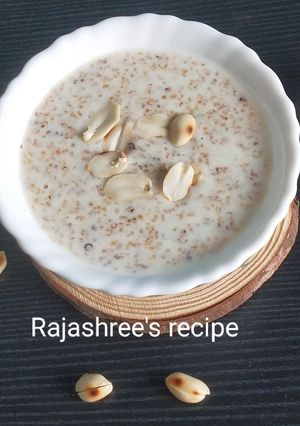 राजगिऱ्याच्या लाह्यांची खीर (Rajgirachya lahyachi Kheer Recipe In Marathi) रेसिपी चे मुख्य फोटो 