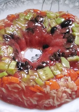 A picture of Tomato aspic salad.