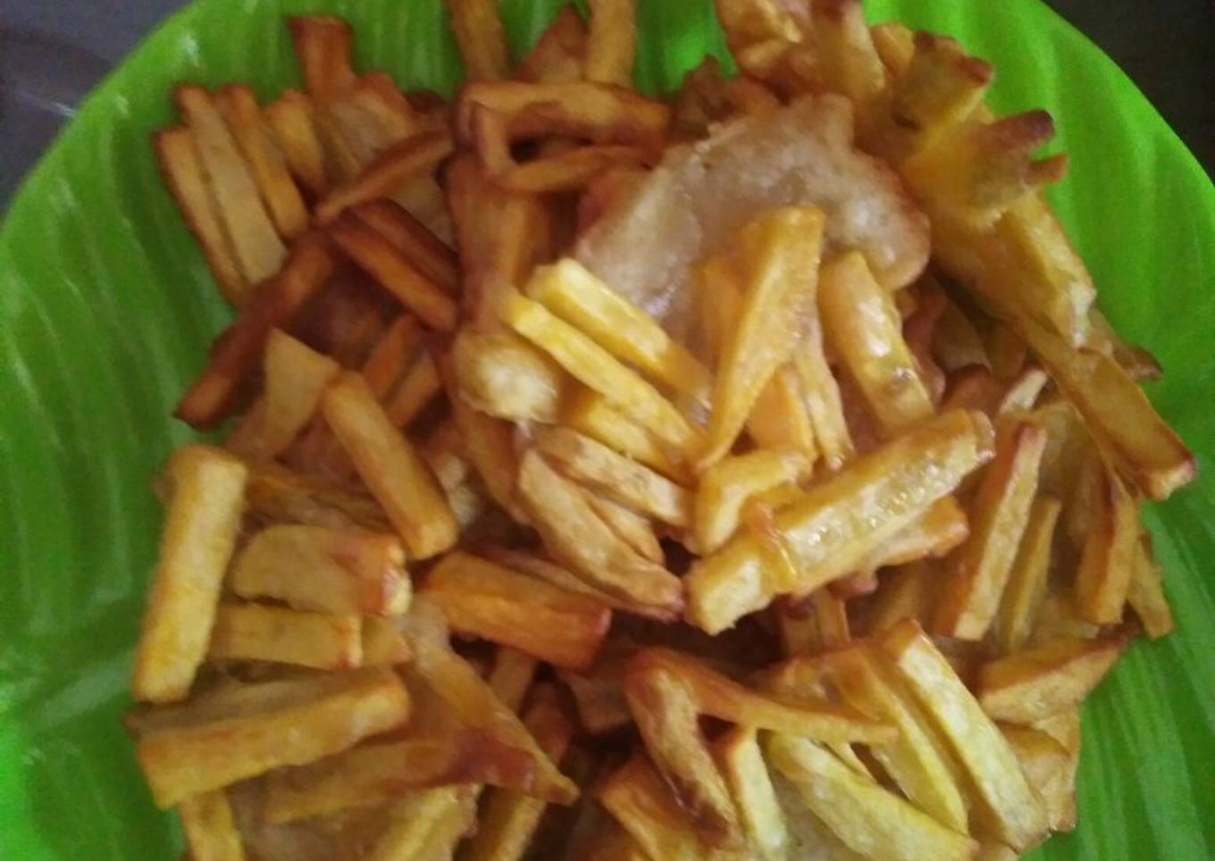 Cemilan ceker ayam manis dari ubi kuning
